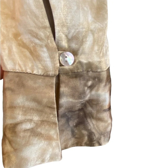 Y2K cream Tan Satin marble tie die blouse Loralai Gilmore Vibes long sleeve - Picture 3 of 6